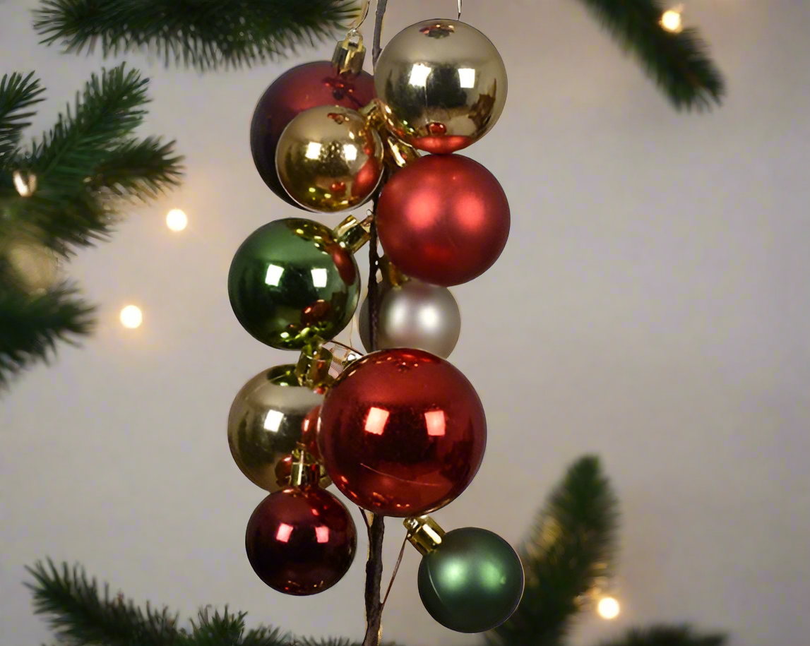 Christmas Garland - Red & Gold Bauble