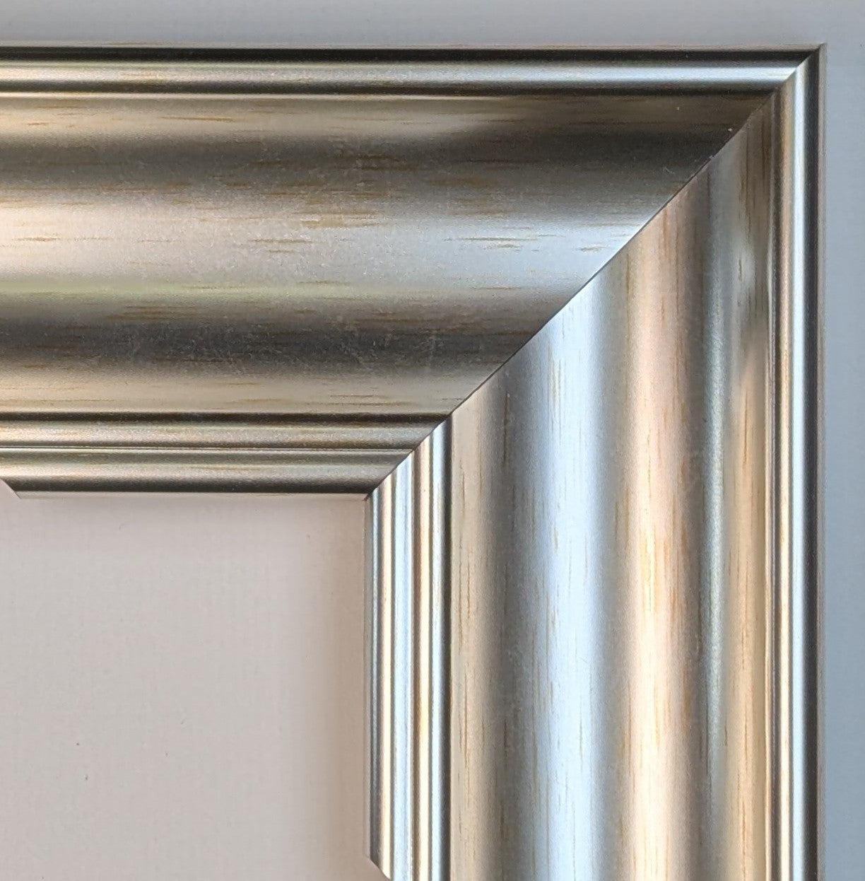 Framed Art on Glass - Bathroom Animals Collection - Champagne Scoup Frame ** CLICK & COLLECT ONLY**