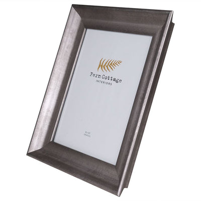 Fern Cottage Photo Frame - Convex Matt Silver