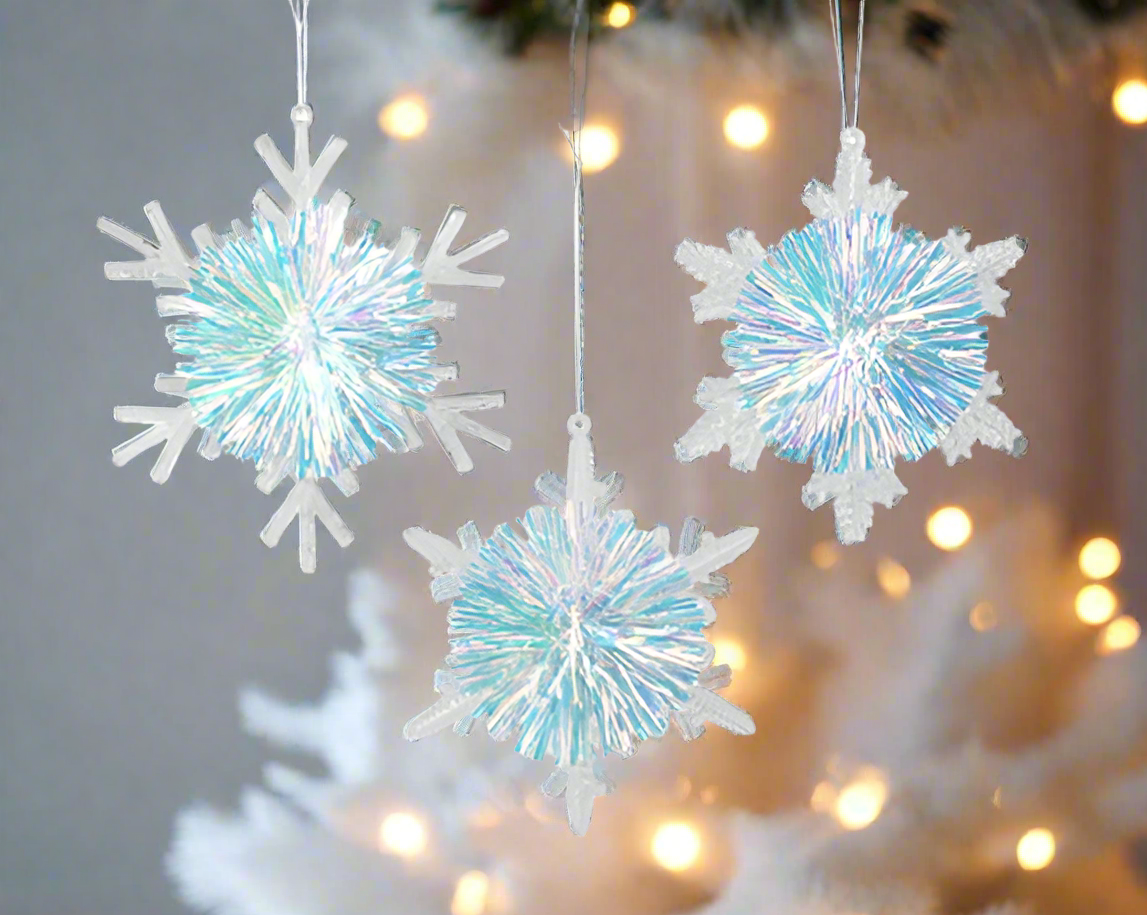 Lametta Snowflake Pompom Decoration