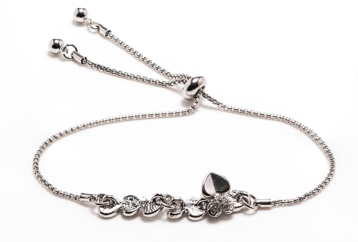 Newgrange Bracelet - Silver Hearts