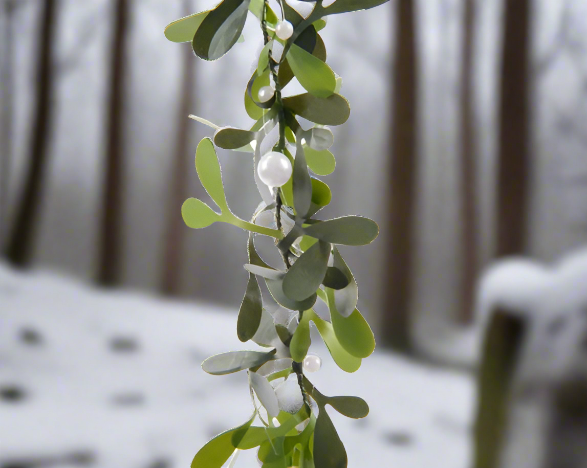 Christmas Garland - Mistletoe & Pearl Bead