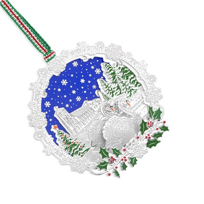 Newbridge Silverware Christmas Collection 2023 Hanging Decoration - Swan Snow Scene