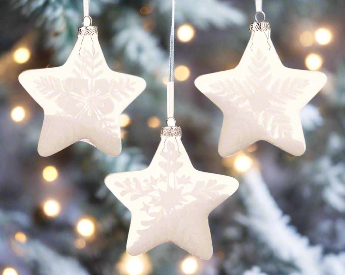 Glass Christmas Tree Hanging Decoration - White Star Bauble **CLICK & COLLECT ONLY**