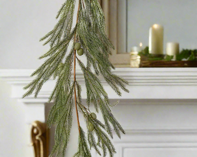 Christmas Garland - Vintage Green