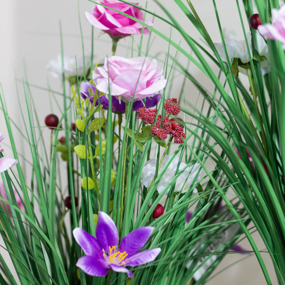 Tara Lane Artifical Floral & Plant Collection - Wildflower Daisy/Rose Bundle