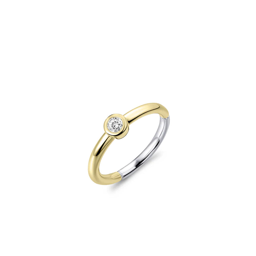 Gisser Sterling Silver Ring - Gold Plated Silver - 4.5mm Zirconia Stone
